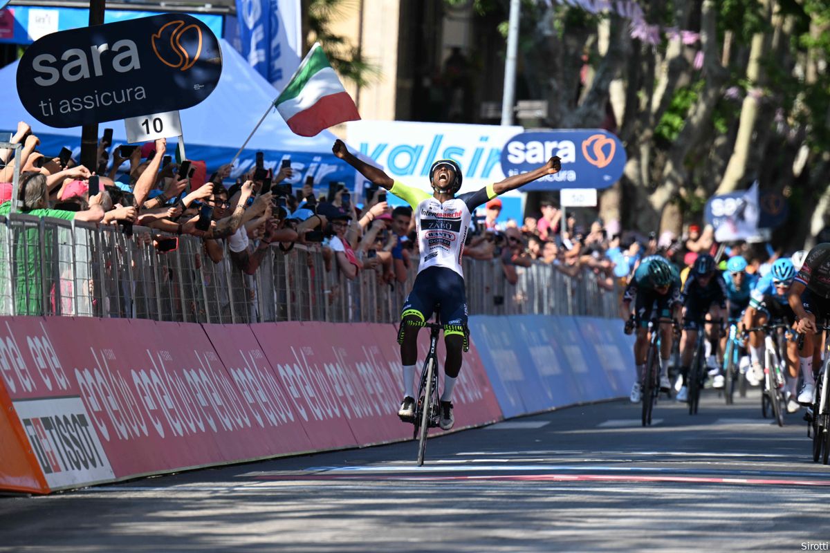 Girmay klopt Van der Poel in doldwaze finale tiende etappe Giro d'Italia