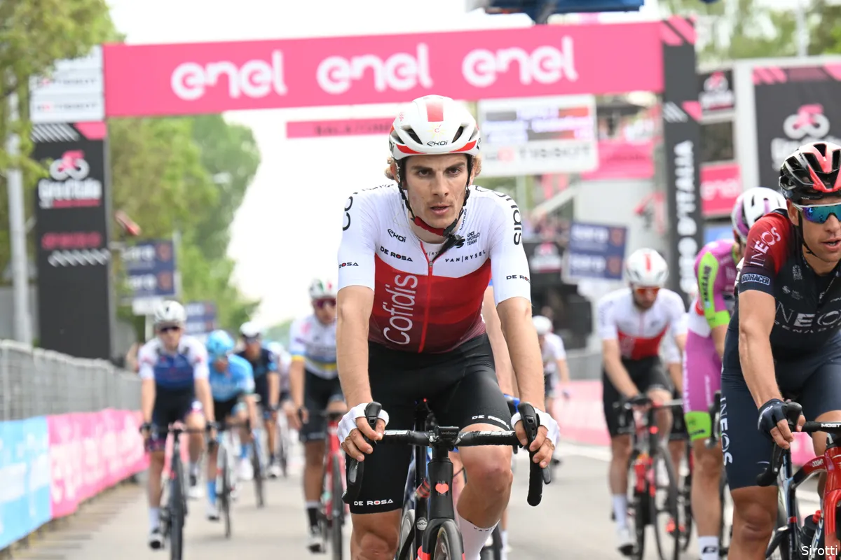 Guillaume Martin waarschuwt: 'Moeilijkste kant van de Etna, verschillen zeker mogelijk'