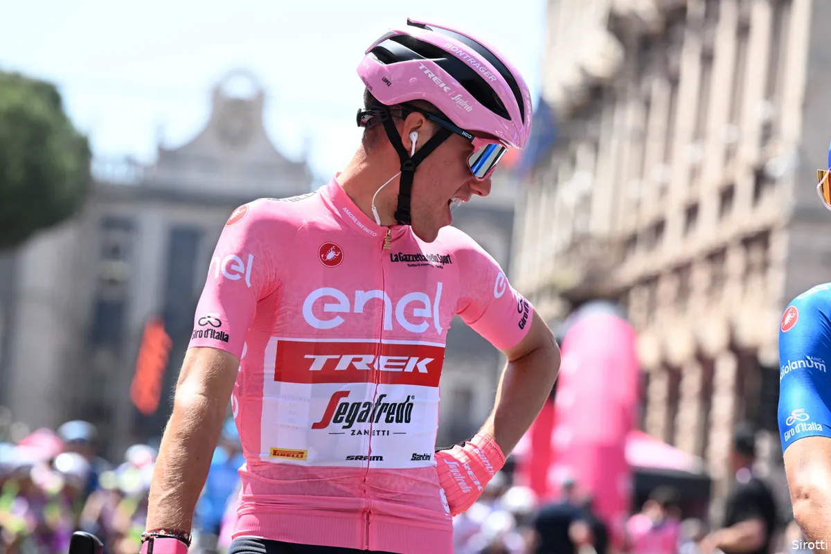 López geniet ultiem van eerste dag in het roze: 'Eén van de beste dagen in mijn leven'