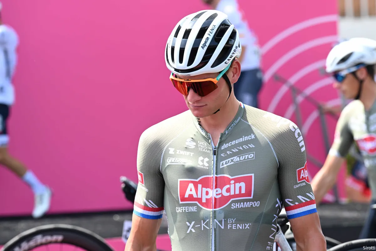 🎥 Havik en Haas schreeuwen het uit van schrik als ze zien dat Van der Poel WK gravel rijdt
