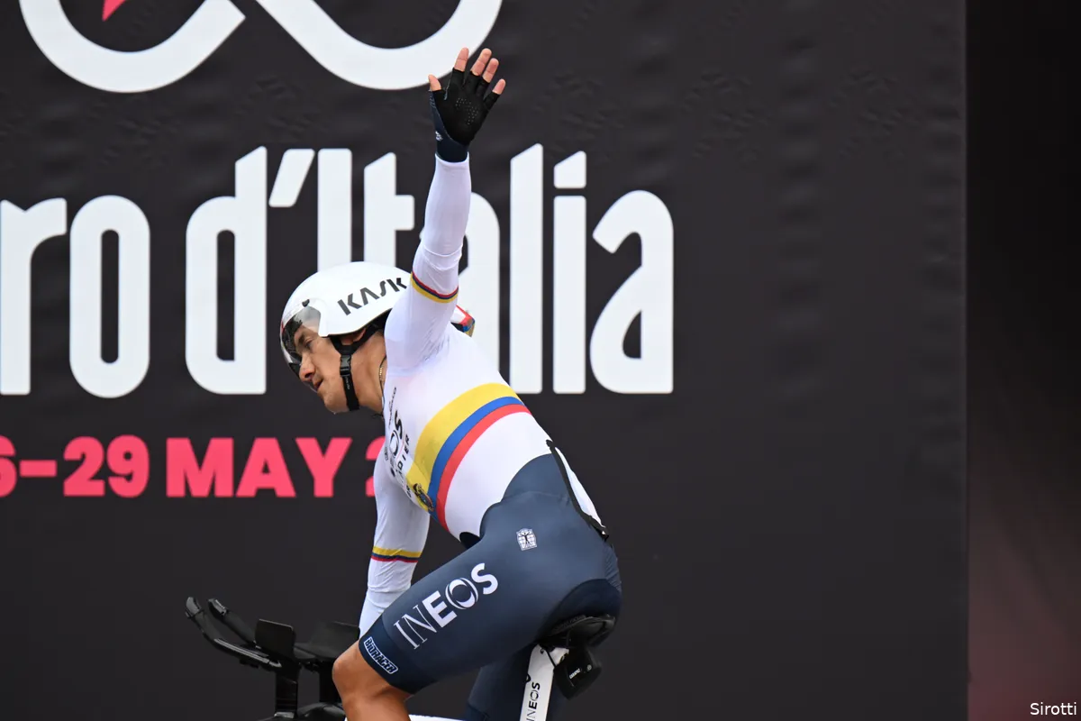 'Geen INEOS of Movistar, maar EF Education-EasyPost voor Carapaz als nieuwe bestemming'