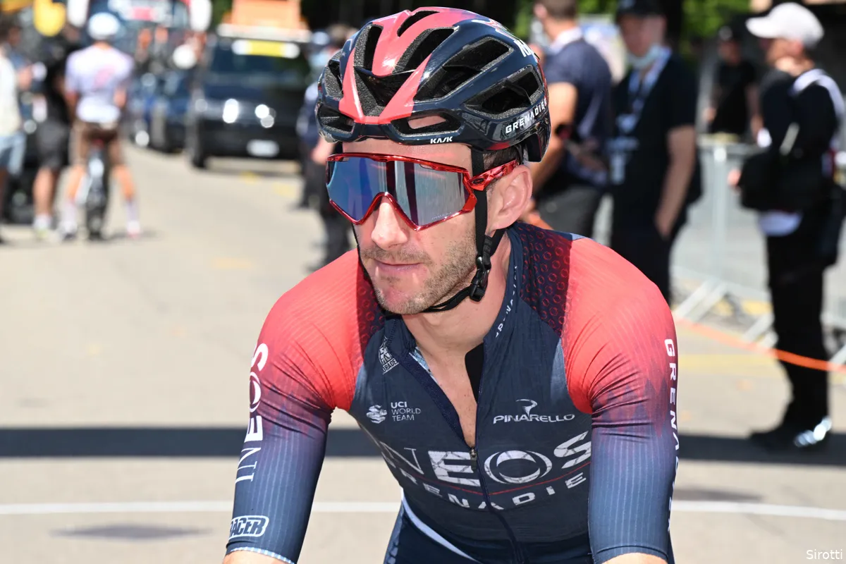 Covid-19 slaat verder om zich heen: Adam Yates test positief, Team DSM met drie besmettingen