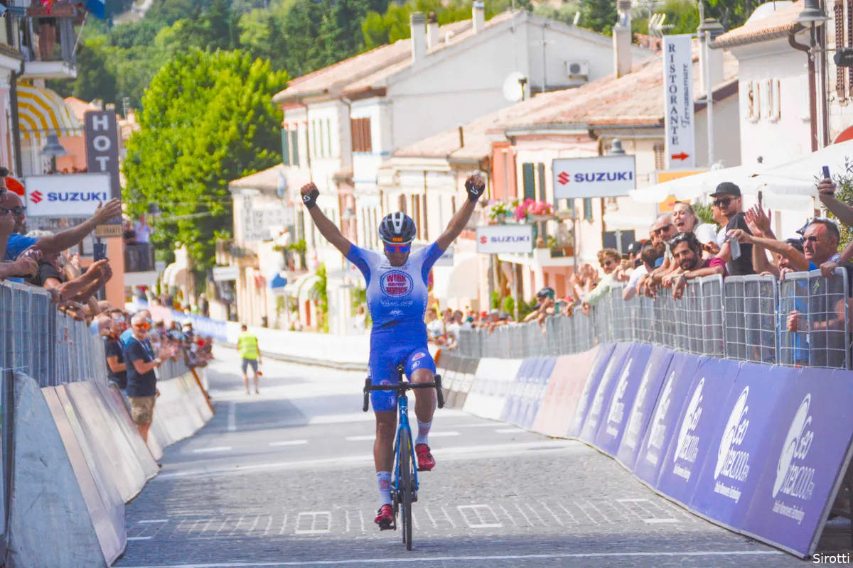 Opnieuw verrassende winnaar in Adriatica Ionica Race: Lucca pakt rit, Zana blijft leider