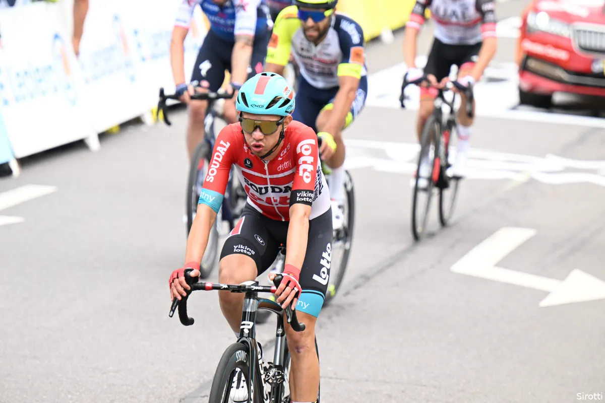 Kron begint 'zijn Tour' met een vierde plek en verlengt bij Lotto Soudal