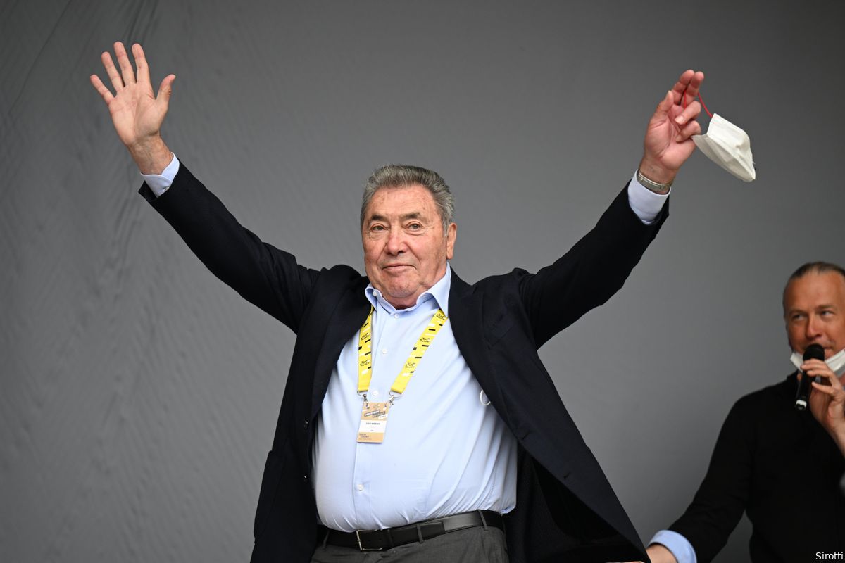 Merckx vindt Pogacar 'meer dan een kampioen': 'Zijn koersstijl doet het oude wielrennen herleven'