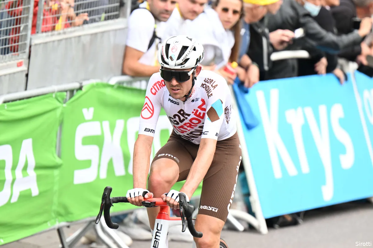 Update | O'Connor wil met spierschade verder rijden, ploegleider heeft twijfels