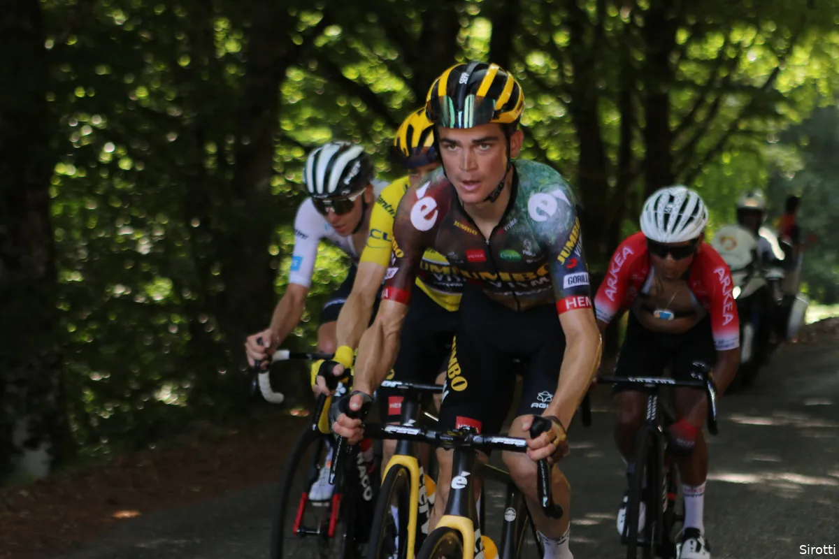 Netflix toont interesse in TV-rechten wielrennen; streaminggigant op zoek naar inkomstenbronnen