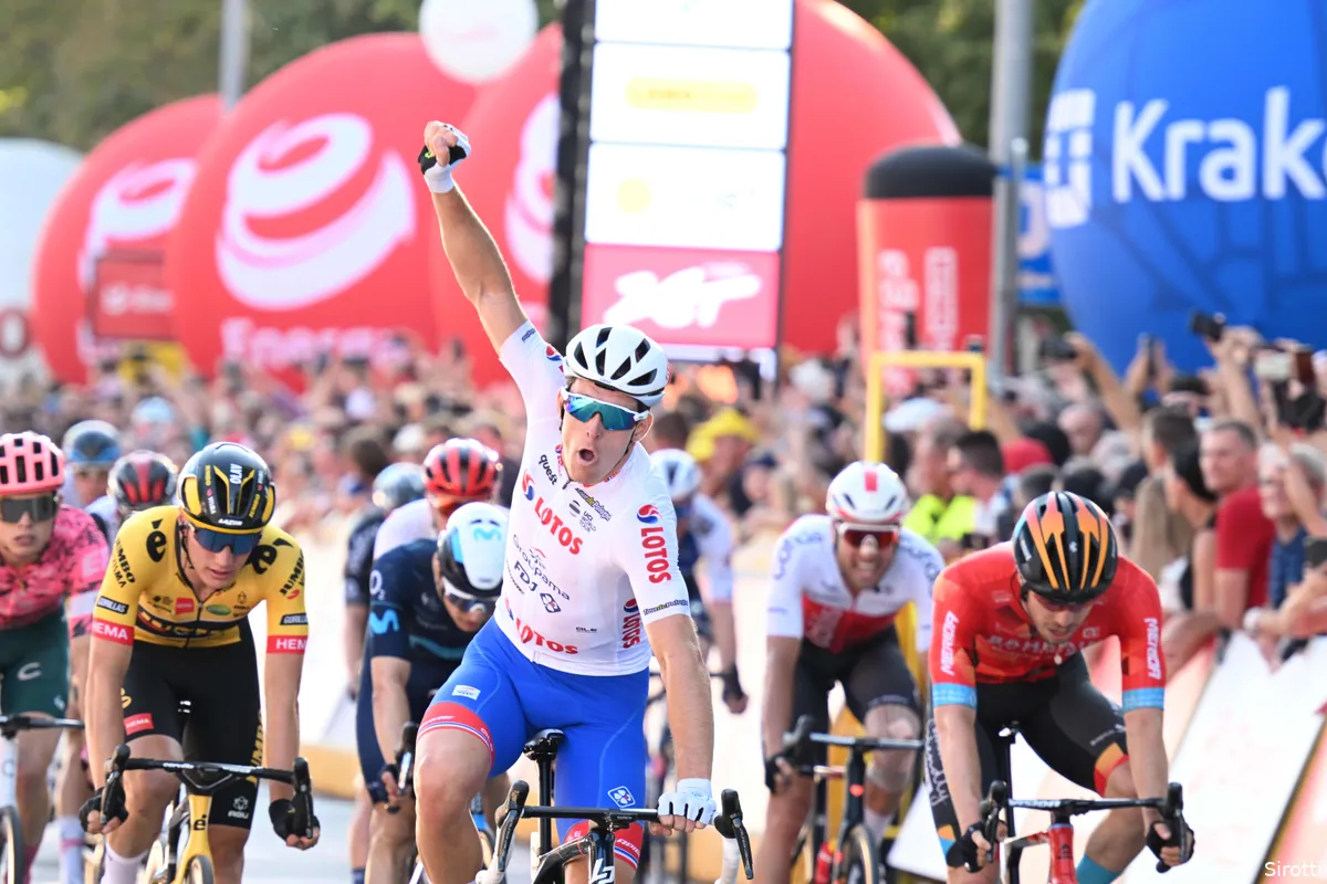 Sterke Démare klopt Kooij overtuigend in slotetappe Ronde van Polen