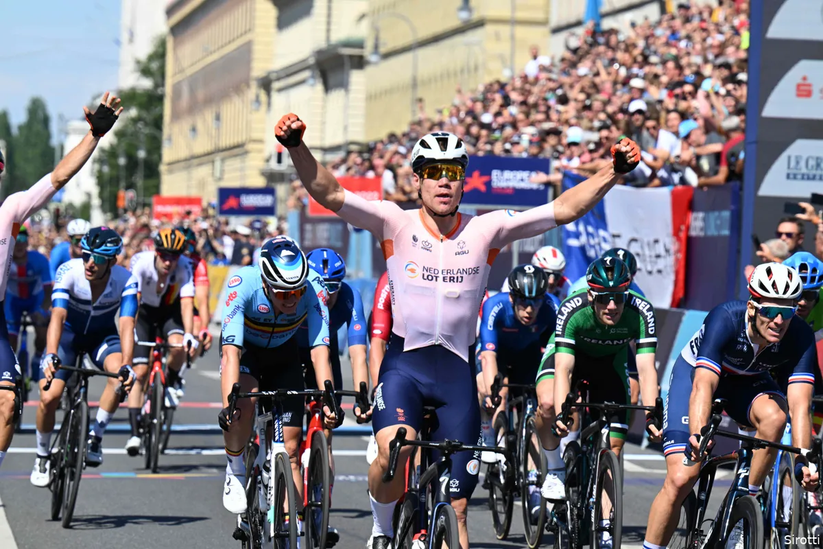 Jakobsen bekroont seizoen met Europese titel na echte machtssprint