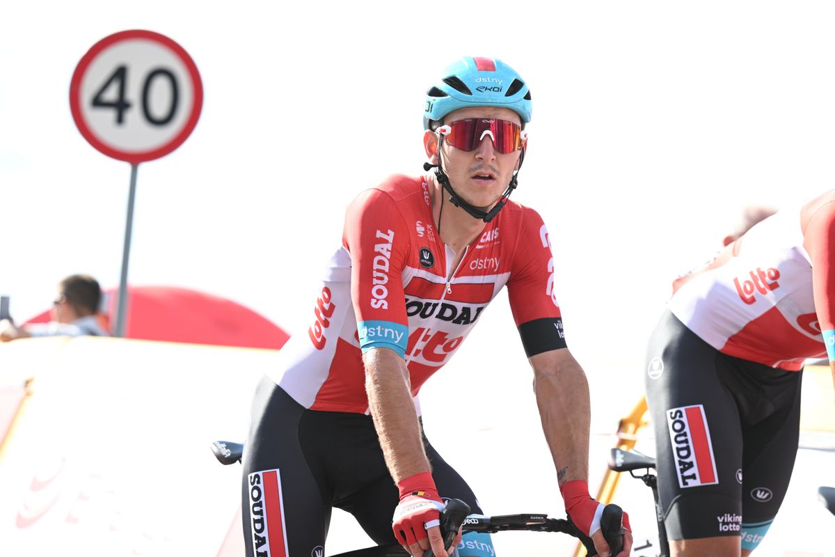 De Buyst klopt Kristoff in Egmont Cycling Race nadat late aanval Teunissen strandt Indeleiderstrui.nl