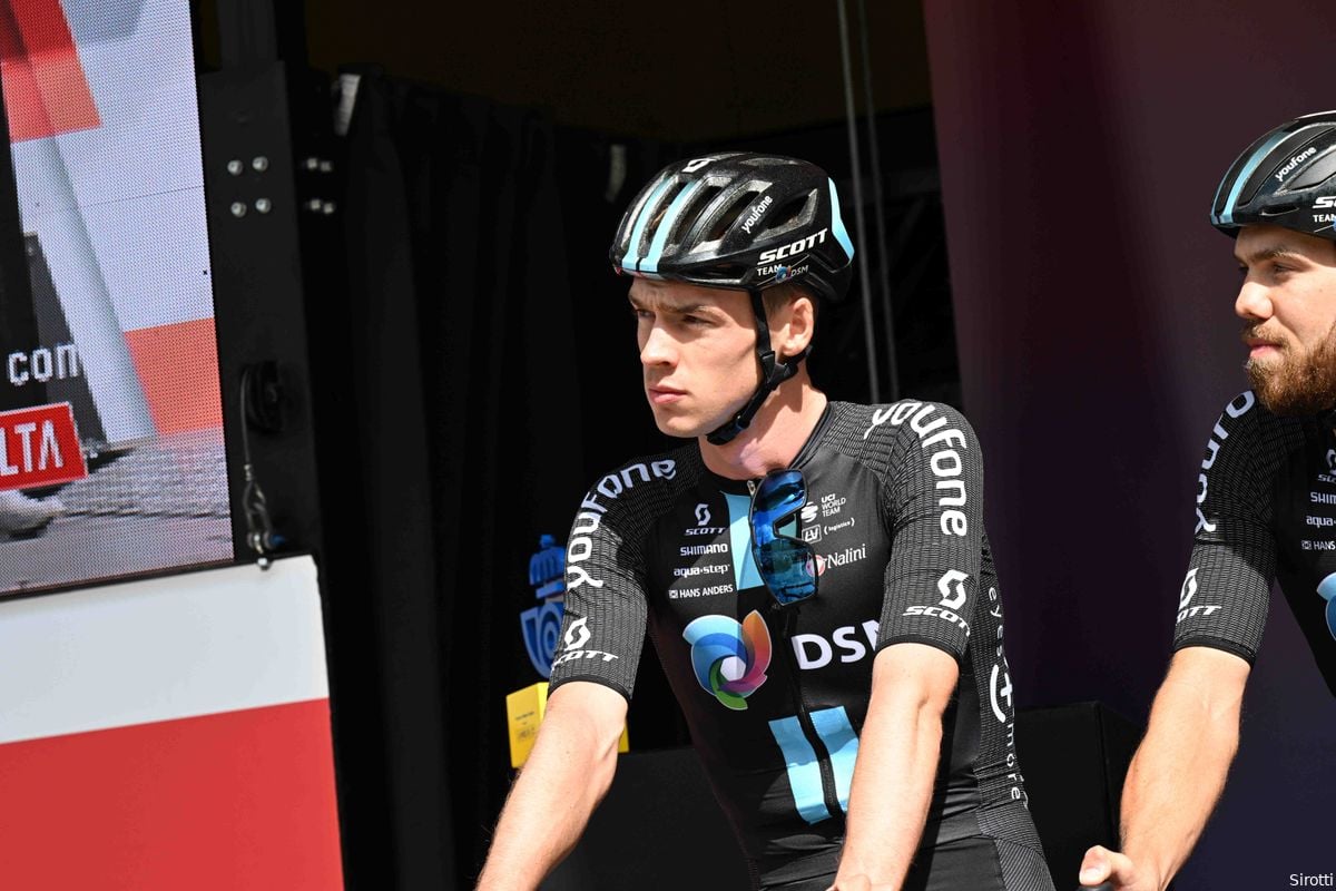 Arensman rijdt stiekem richting de top tien in de Vuelta: 'De vorm is goed, denk ik'
