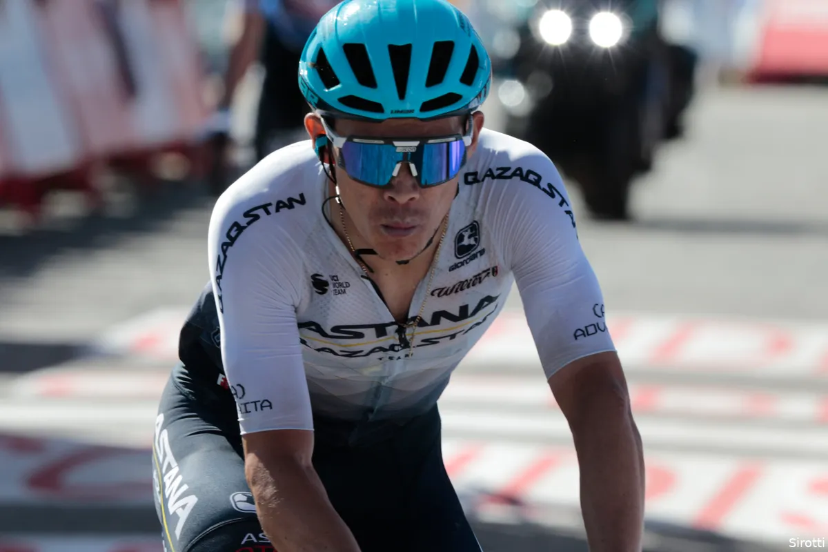 López stapt naar het CAS na ontslag bij Astana Qazaqstan, klimmer mikt op flinke schadevergoeding