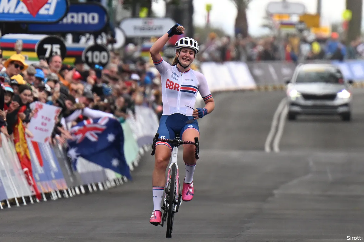 Kan multi-talent Backstedt (18) zich á la Evenepoel meteen meten met de besten in de WorldTour?