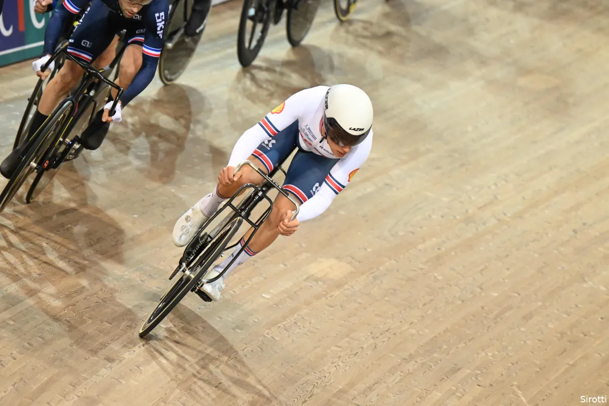 Sterke Hayter voegt wereldtitel Omnium toe aan zijn palmares, thuisrijder Thomas tweede