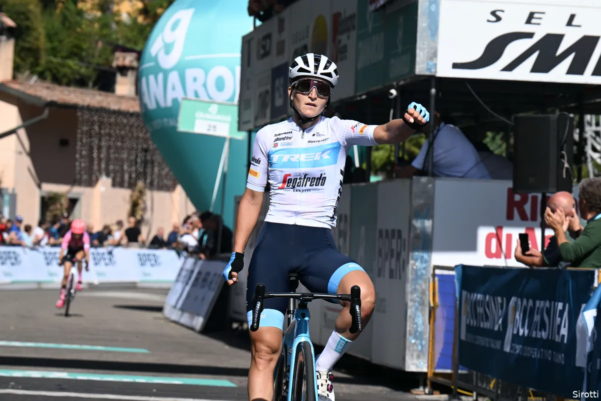 Elisa Longo Borghini zet Italiaanse zegereeks voor in Tre Valli Varesine