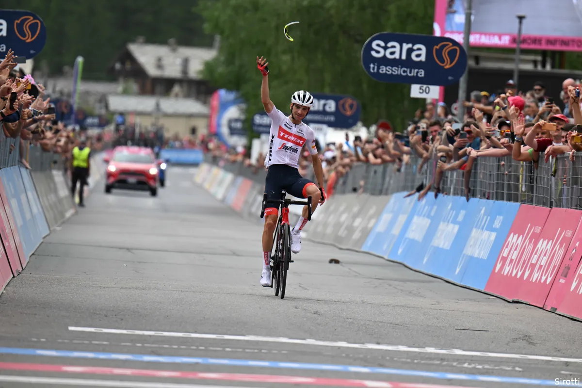 Als Ciccone wint, kun je een gratis zonnebril scoren: 'Ik hoop dat ik er dit jaar nog meer weggooi'