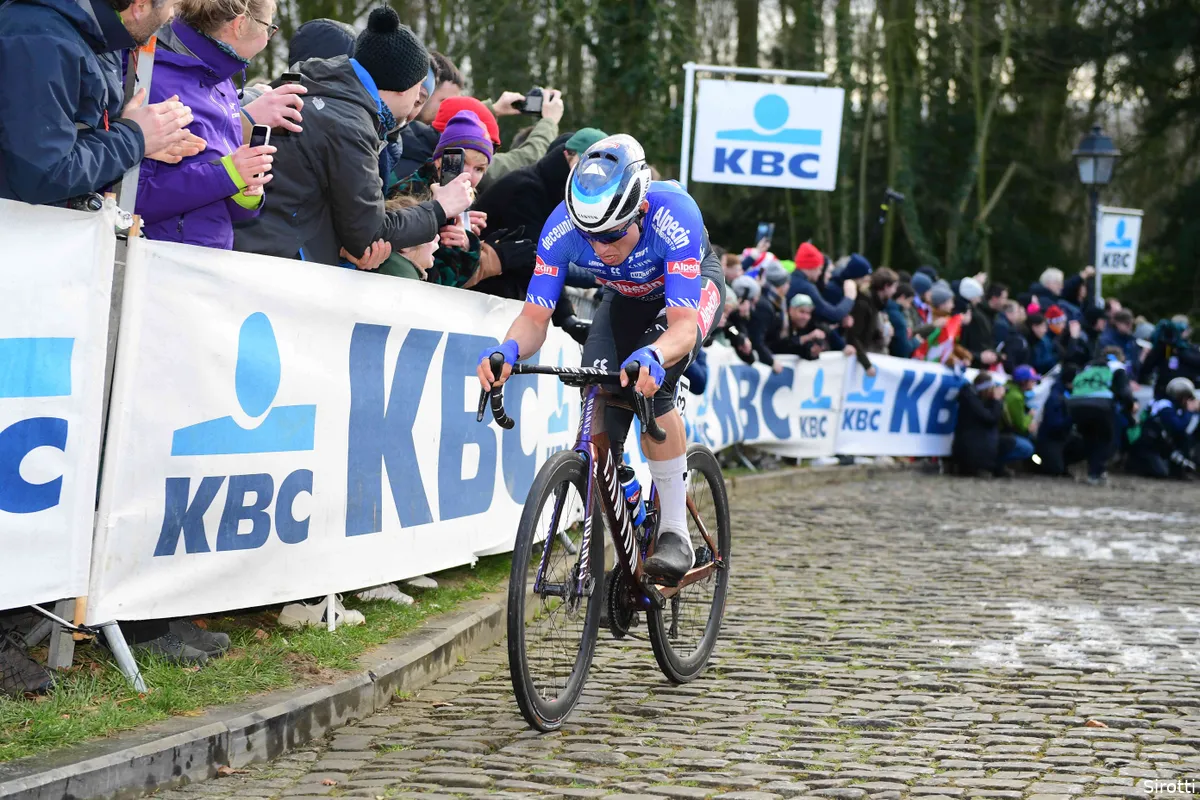 Alpecin-Deceuninck 'verre van tevreden' na Openingsweekend: 'Maar dit kan ook goed uitpakken'