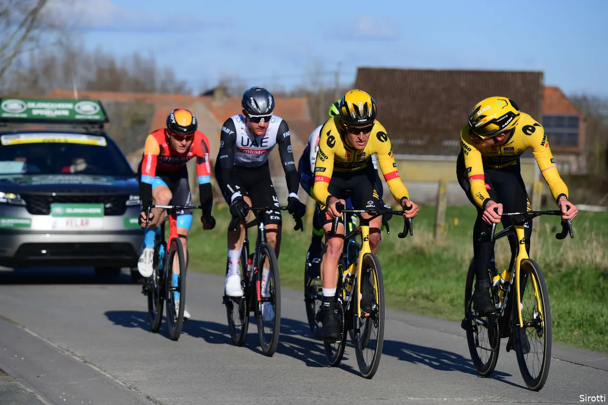 Cancellara ziet 'interessante situatie' ontstaan bij Jumbo-Visma: 'Zorgt ook voor gezonde twijfels bij Van Aert'