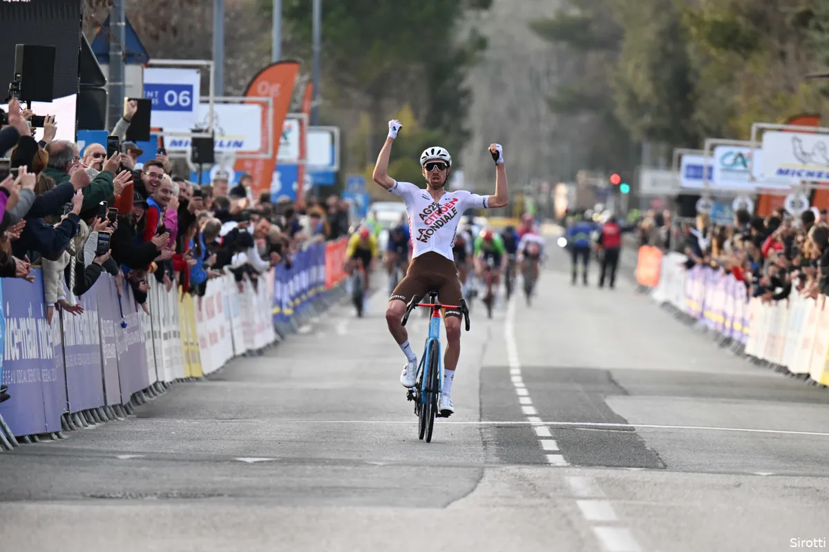 Vauquelin houdt Paret-Peintre nipt van dubbelslag en wint Tour du Var