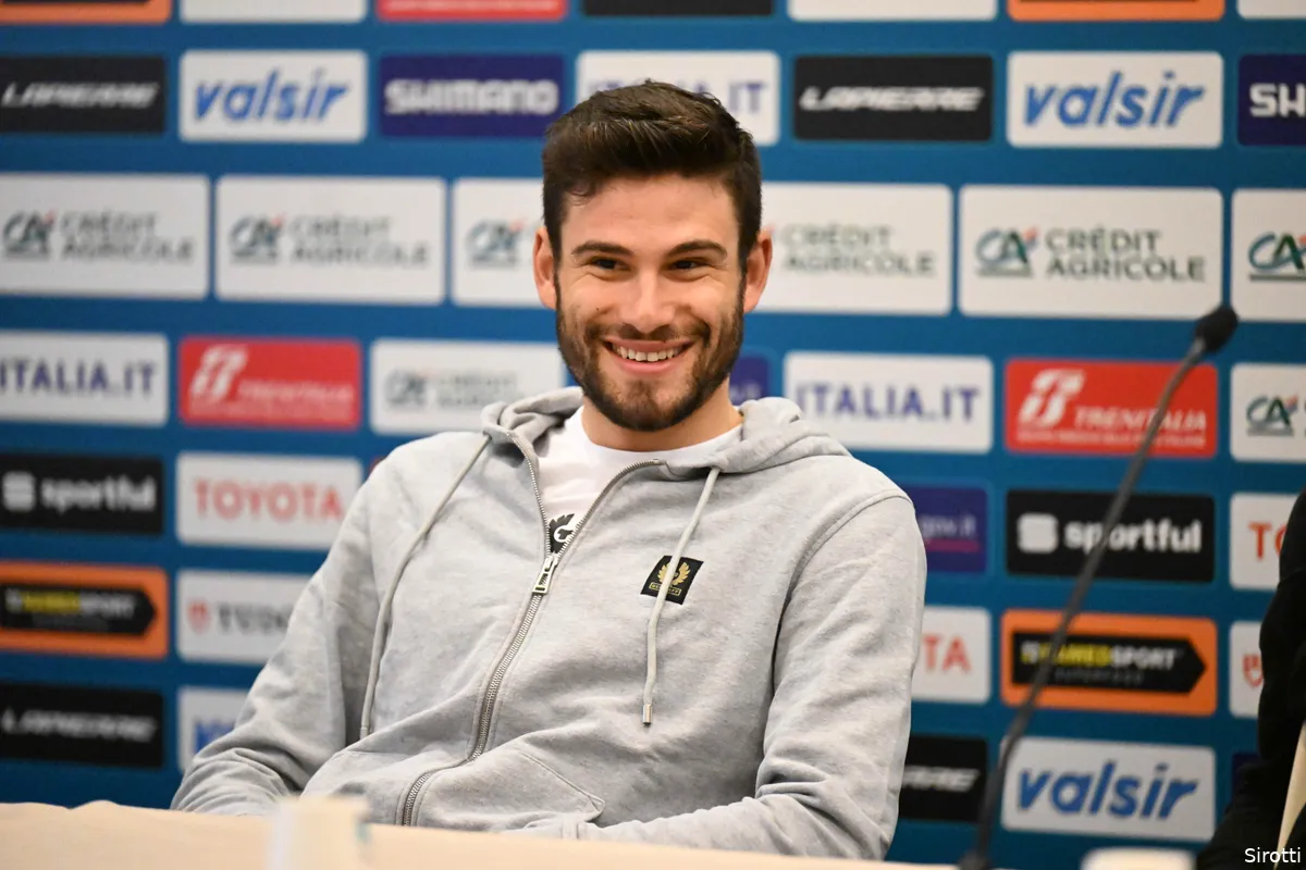 Starttijden tijdrit Tirreno-Adriatico 2023 | Ganna sluit de rij in stromende regen