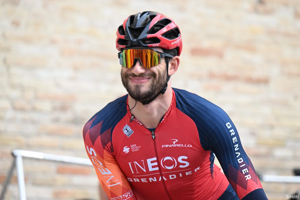 Ganna blijft kalm onder speculaties over topfavorieten Milaan-Sanremo: 'Hebben allemaal twee armen en benen'