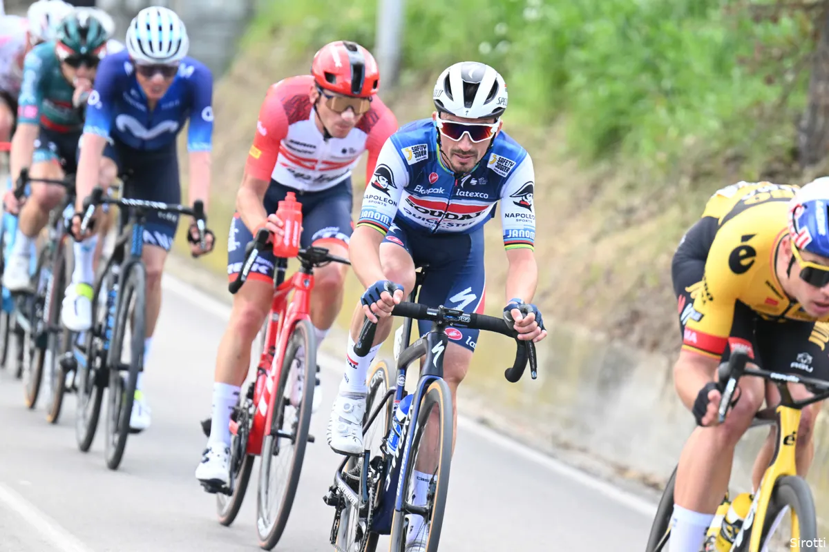 Lefevere ziet lichtpuntjes bij Soudal-Quick Step: 'Maar momenteel is het van niet beter kunnen'