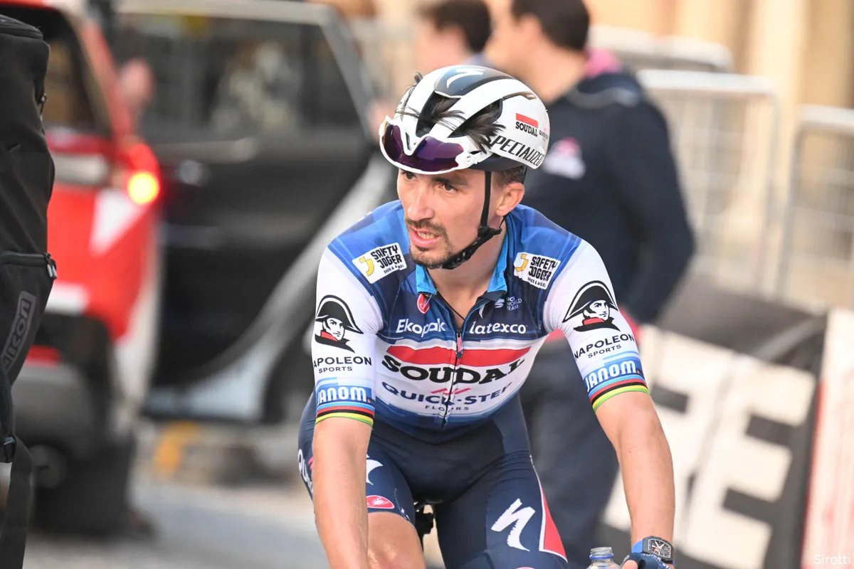 Alaphilippe zet in Tirreno-Adriatico stap richting hoogvorm: 'Mentaal doet dat deugd'