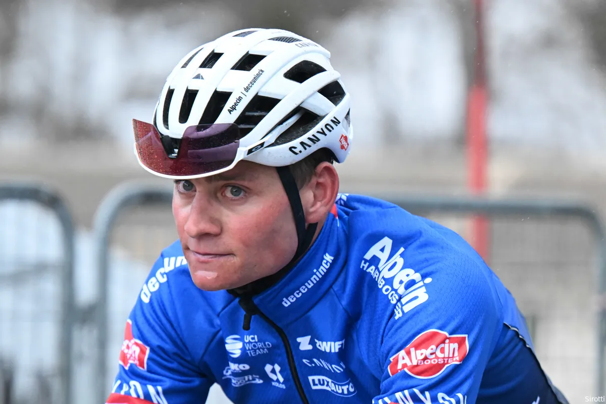 Van der Poel verzorgt lead-out voor winnende Philipsen: 'Ik begin het steeds leuker te vinden'