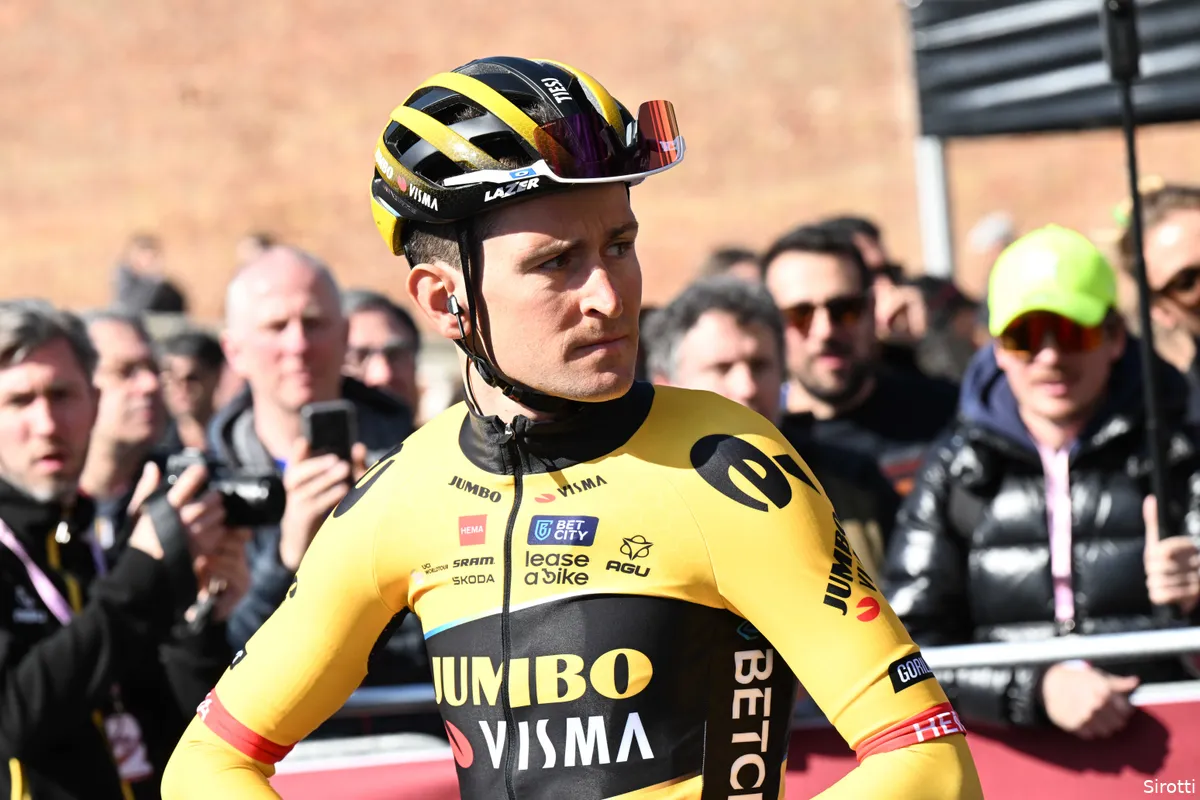 Benoot met gemengde gevoelens na Strade Bianche: 'Had de benen om te winnen'