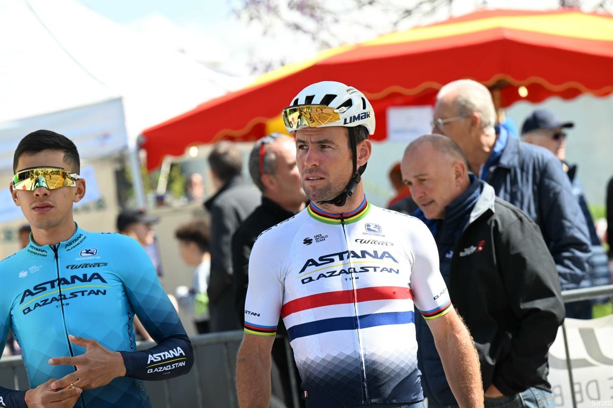 Cavendish zonder sprinttrein van start in Giro: 'Zal de andere jongens ondersteunen in overige ritten'