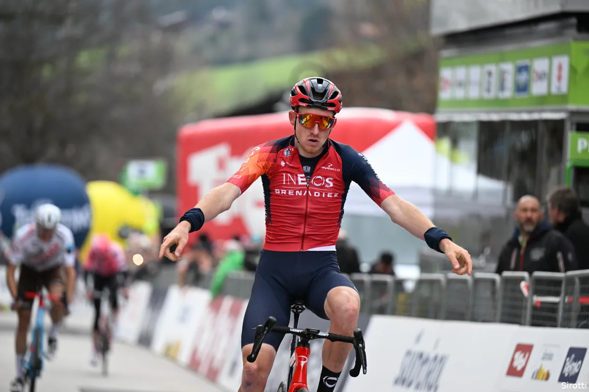 Geoghegan Hart geeft uniek inkijkje in zijn koerswijze: 'Blijft gek hoe een gedachte af kan leiden van de inspanning'