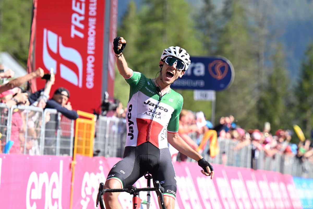 Filippo Zana triomfeert bovenop Val di Zoldo in etappe 18 Giro: 'Zo een moment ga ik niet vaak beleven'