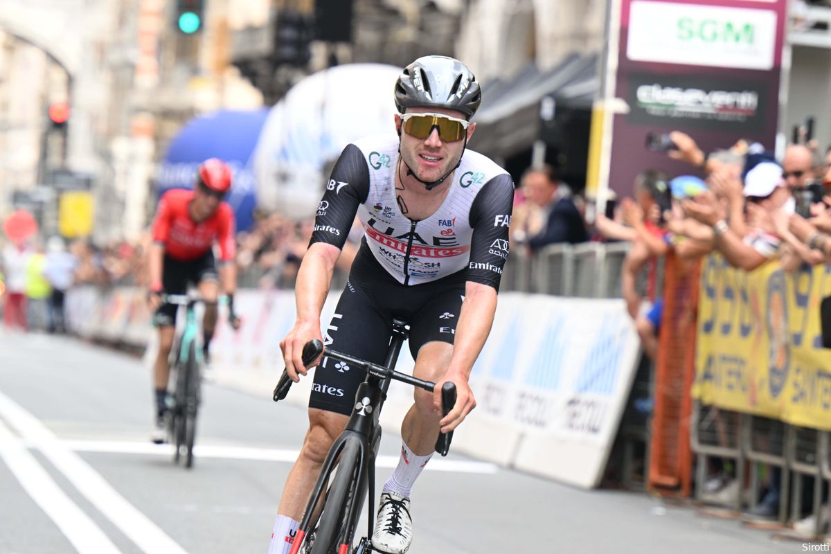 Giro dell’Appennino kent adembenemend slot: Hirschi verslaat Rodriguez na verwoede achtervolging