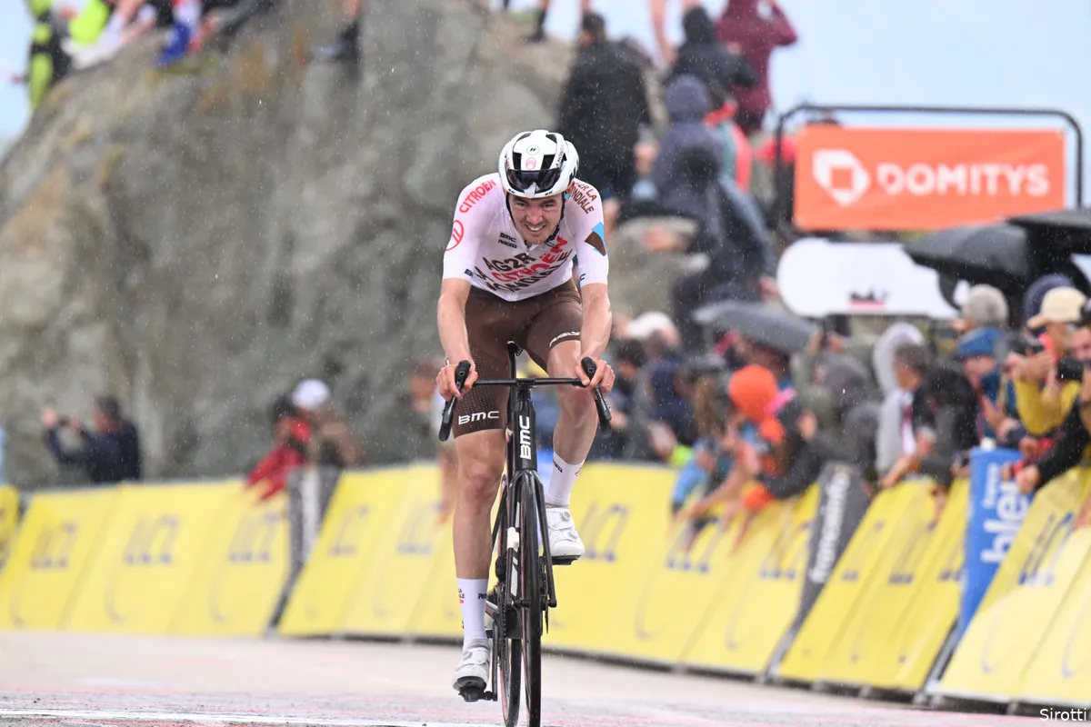 O'Connor houdt voorlopig stand, maar Hindley nadert: 'Hou echt van deze lange beklimmingen'