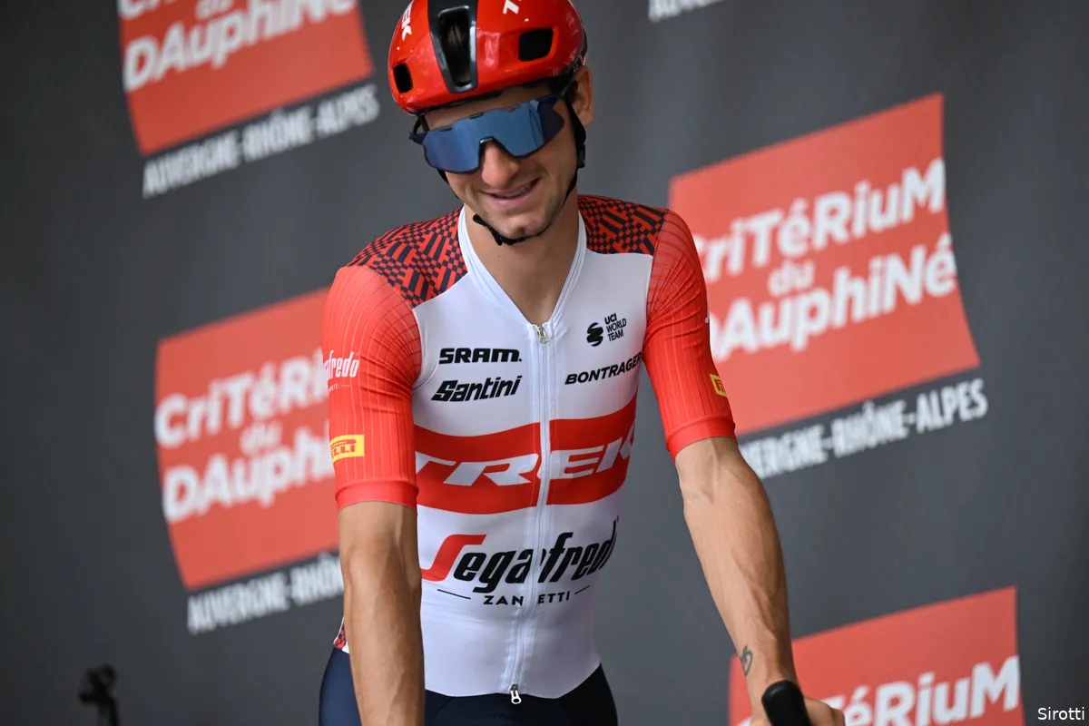 Weergaloze Ciccone houdt eindwinnaar Vingegaard met solo van hattrick in Dauphiné, eindzege wel voor de Deen