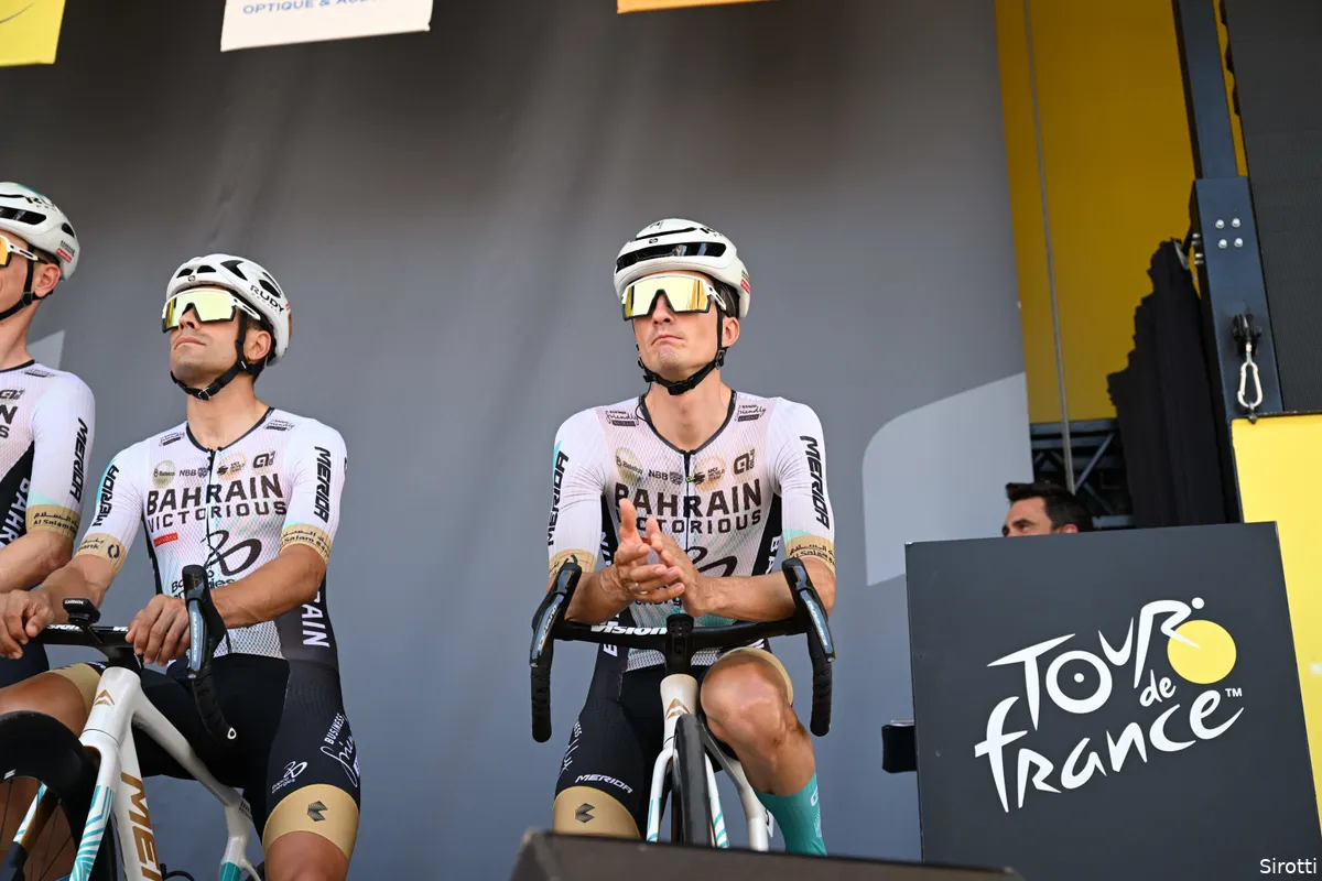 Bilbao pakt de rekenmachine erbij en komt na sterke Tour uit op 3.100 euro voor het goede doel