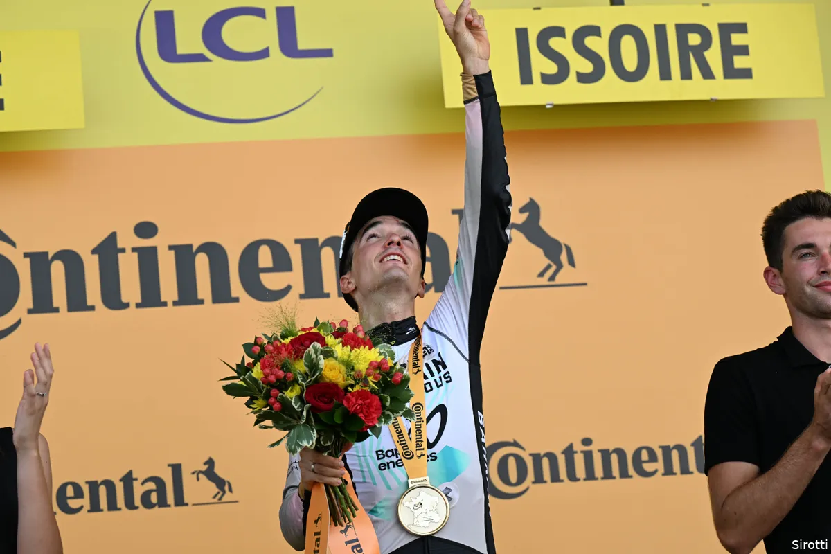 Pello Bilbao verlengt zijn contract bij Bahrain Victorious: 'Voel me onderdeel van een hechte familie'