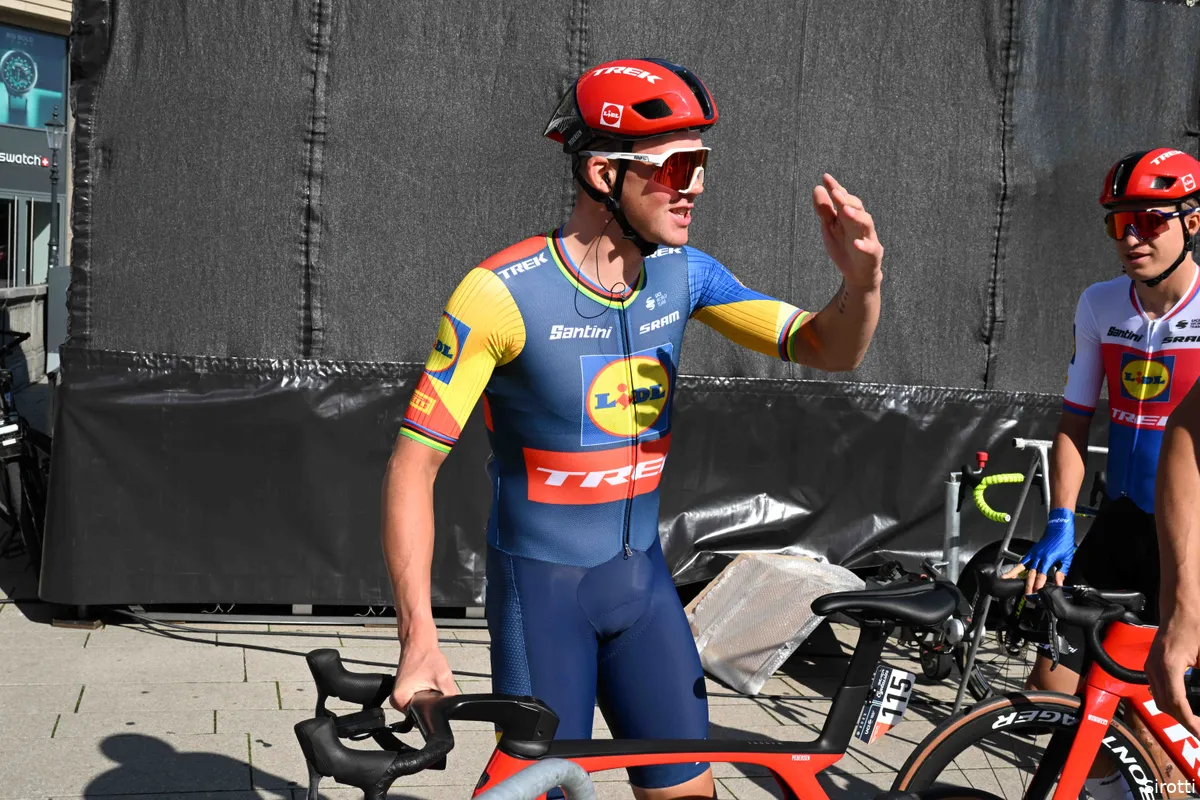 Pedersen kan ijzersterk seizoen niet bekronen met winst in Grand Prix d'Isbergues: Moschetti is hem te snel af