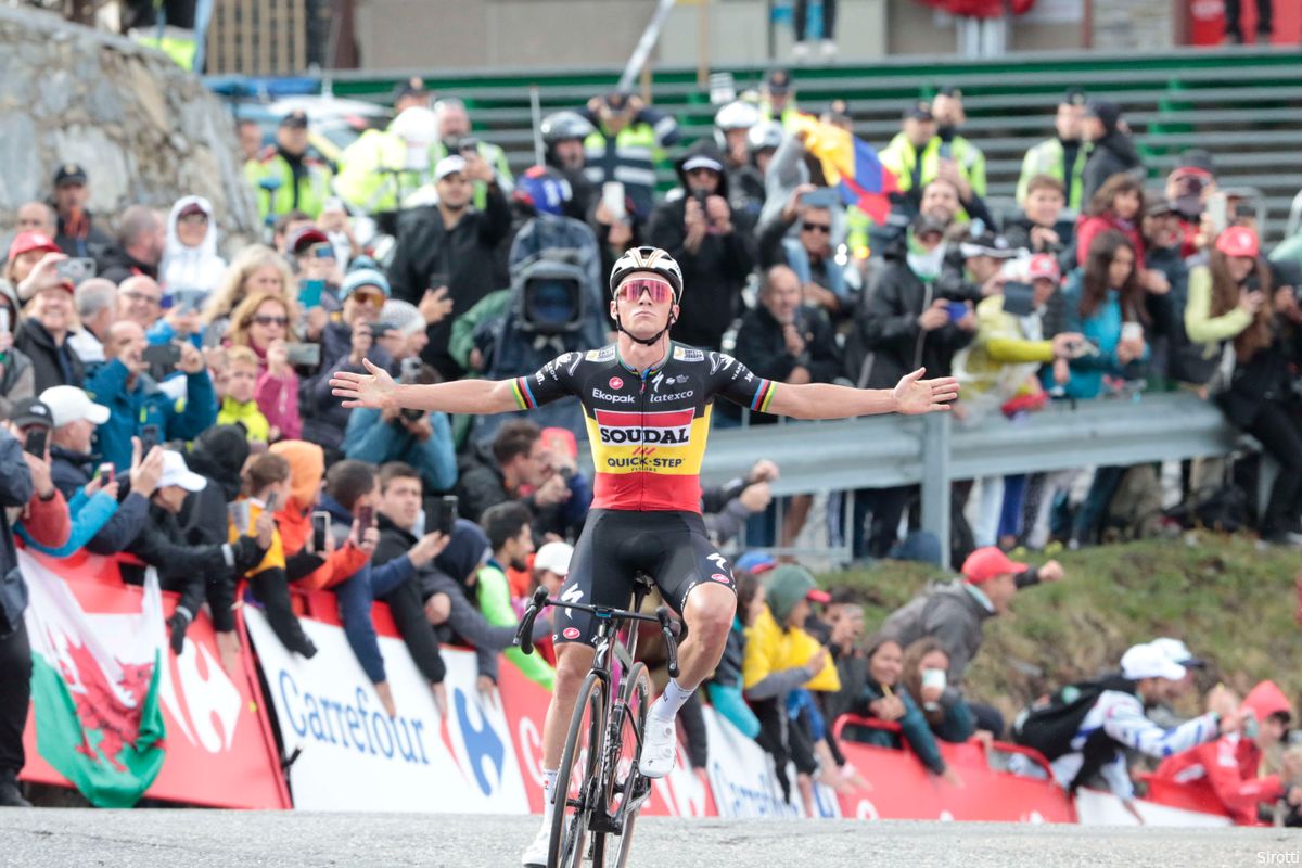 Evenepoel is iedereen de baas in Andorra, maar loopt door crash na finish flinke hoofdwond op