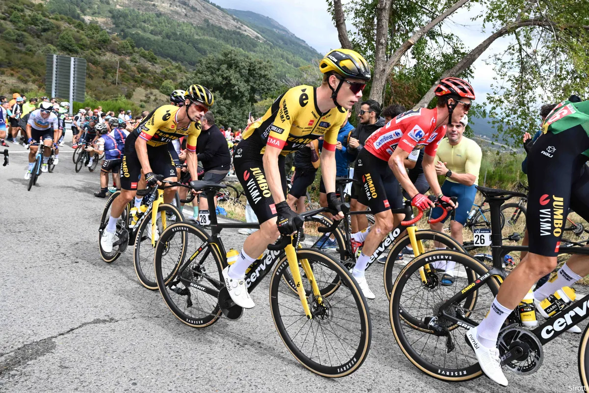 Kuss, Vingegaard en Roglic ontkrachten geruchten omtrent (mechanische) doping: 'Maar kritische blik is niet slecht'