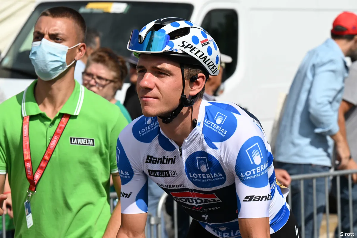 Evenepoel strooit met lof richting winnaar Poels: 'Hij verdient deze zege zo erg'