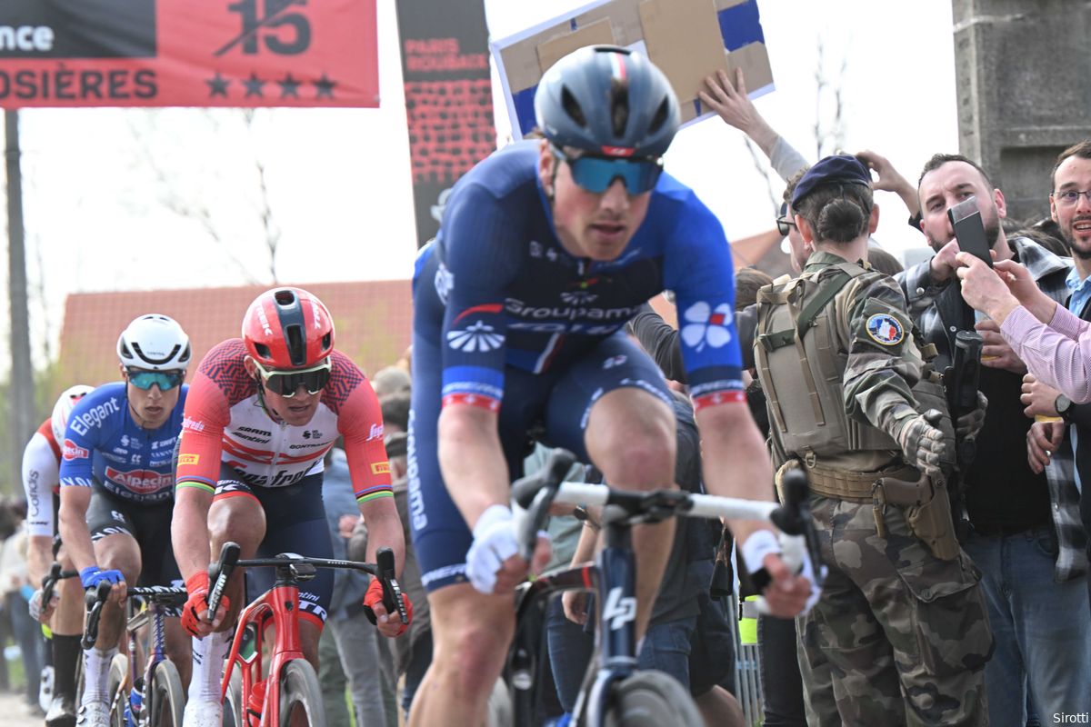 Pedersen backs up his ambitions with a lap of Poggio, Küng opts for the exact same program as in 2023