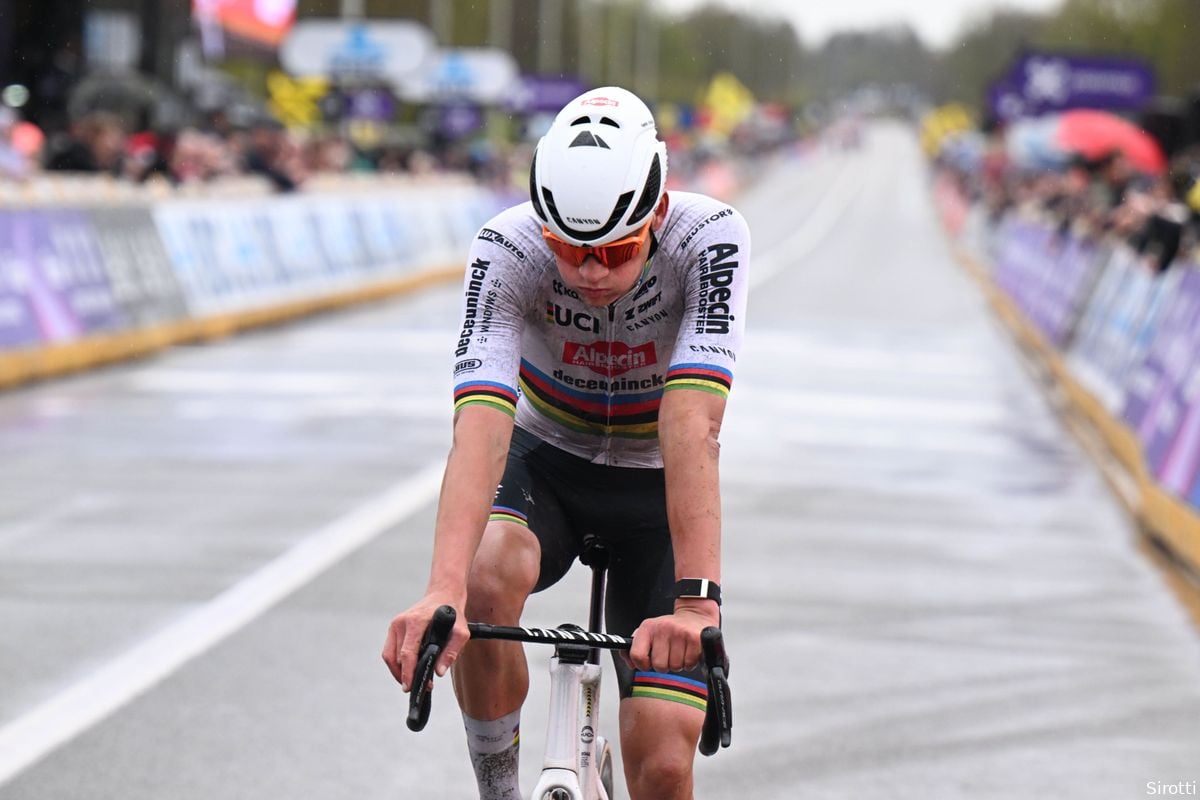 Van der Poel wordt liever wereldkampioen mountainbiken dan dat hij de Tour rijdt: 'Wedstrijd die ik niet supergraag doe'