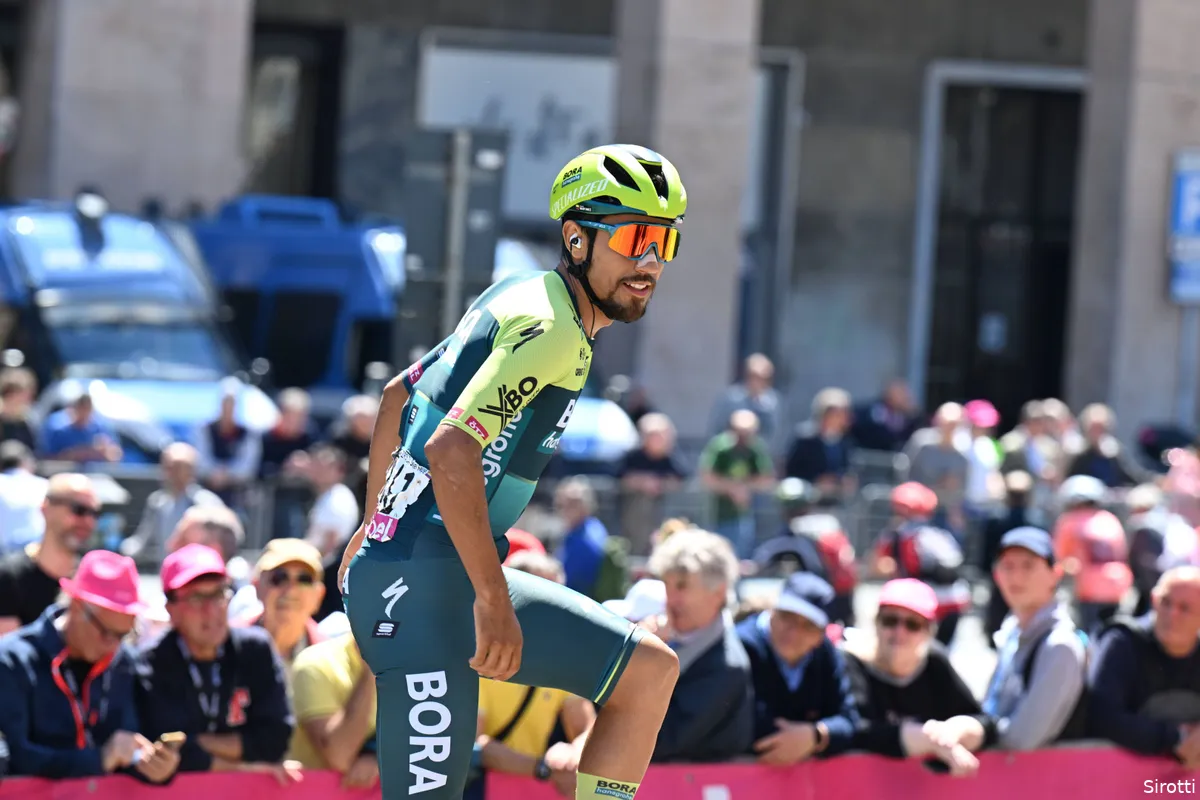 Martinez ziet Pogacar op andere planeet, Tiberi geeft grote waarschuwing aan concurrentie af