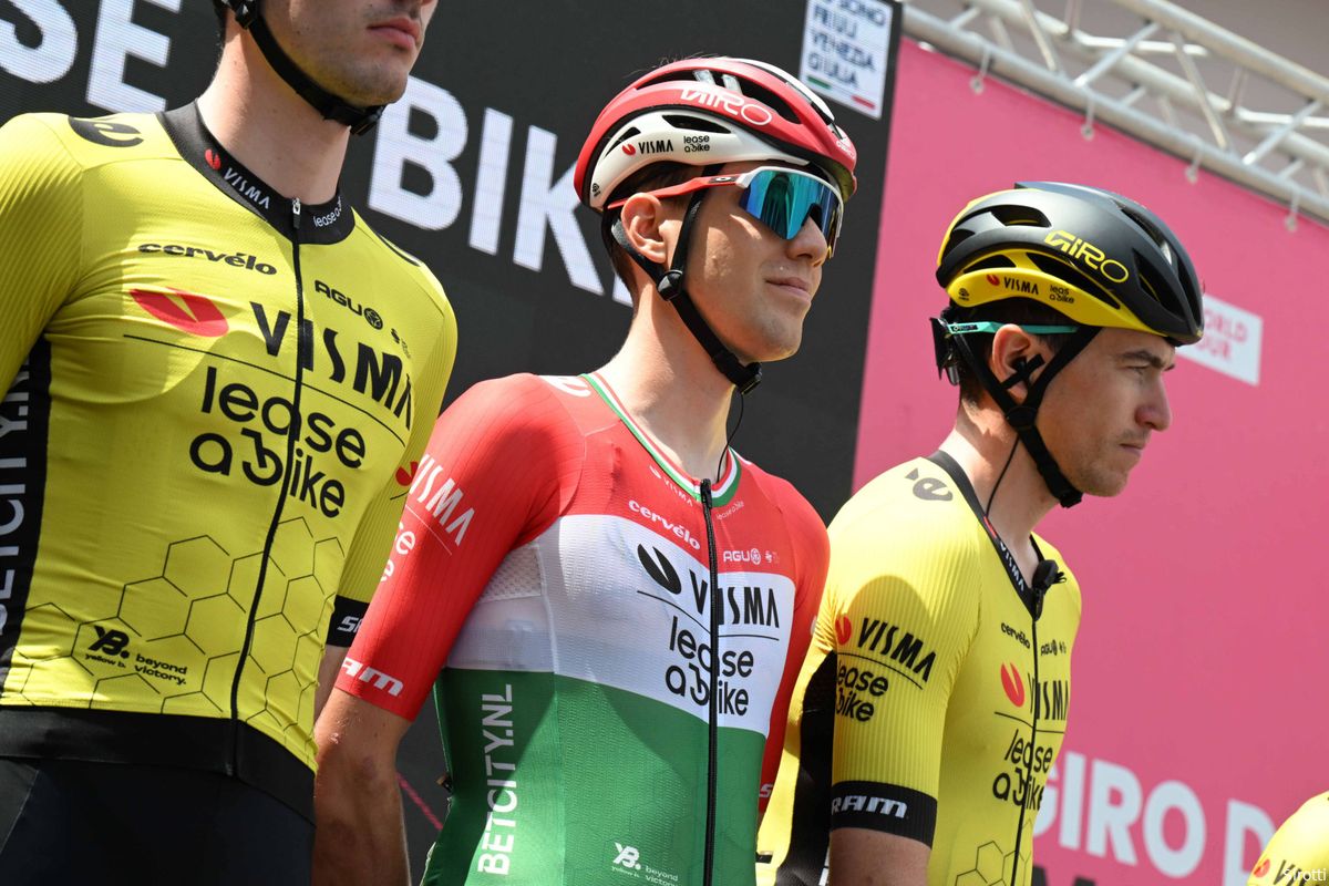 Visma | Lease a Bike ondanks gehalveerde ploeg tevreden met Giro: 'Leek soms alsof we nog met acht koersten'