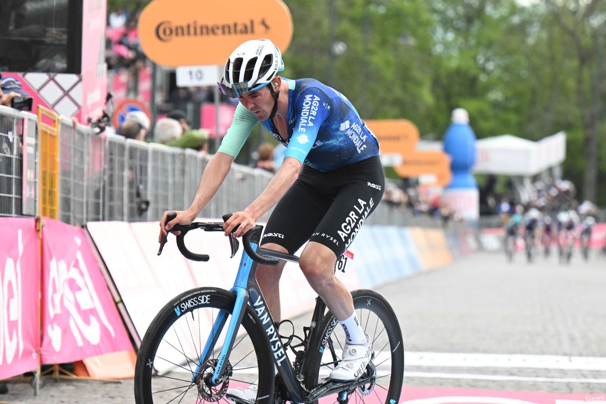 Decathlon AG2R dolblij na Giro: 'Eén van de leukste grote rondes om mee te maken'