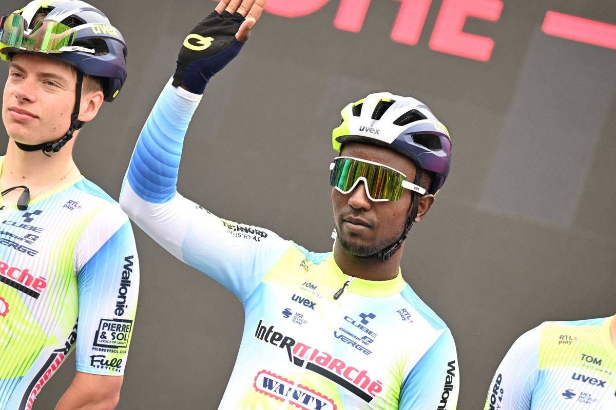 Deelnemers en uitvallers Giro d'Italia 2024 | Girmay, Welten en Traeen brengen totaal uitvallers al op zes