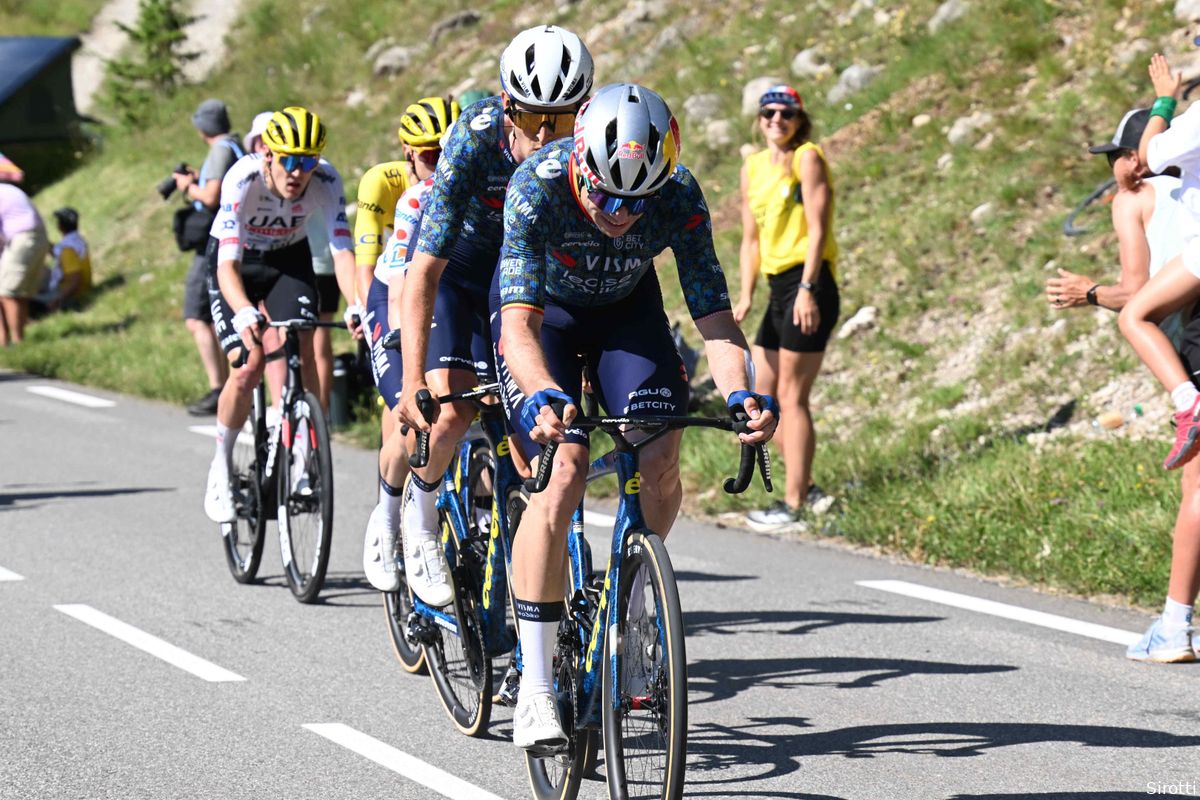 Olympische Belgen dollen wat af in de Tour: 'Wout deed zijn beurt, Tiesj liet stilvallen en koffie is aan Remco'