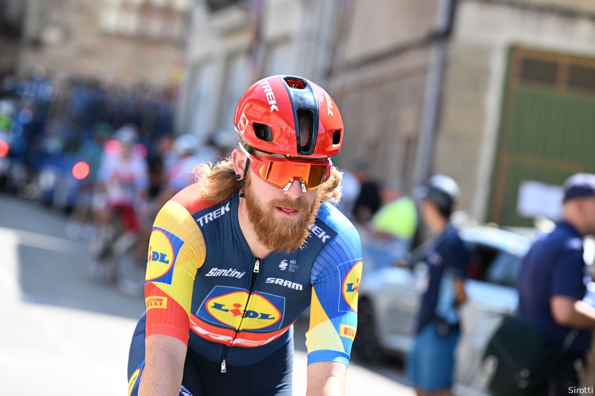 After a year of mental resilience, former top talent Simmons shows his potential on... the most famous hill in the Netherlands!