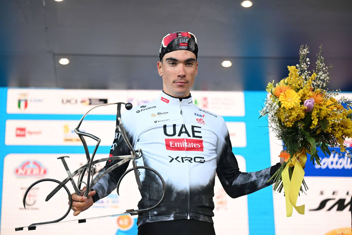 Juan Ayuso loopt over van zelfvertrouwen en kan nu plots ook een sprintje winnen: 'Beter doen in Tirreno'